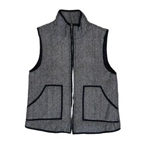 BUTTONS Black and White Chevron Cotton Puffer Vest Size Medium‎